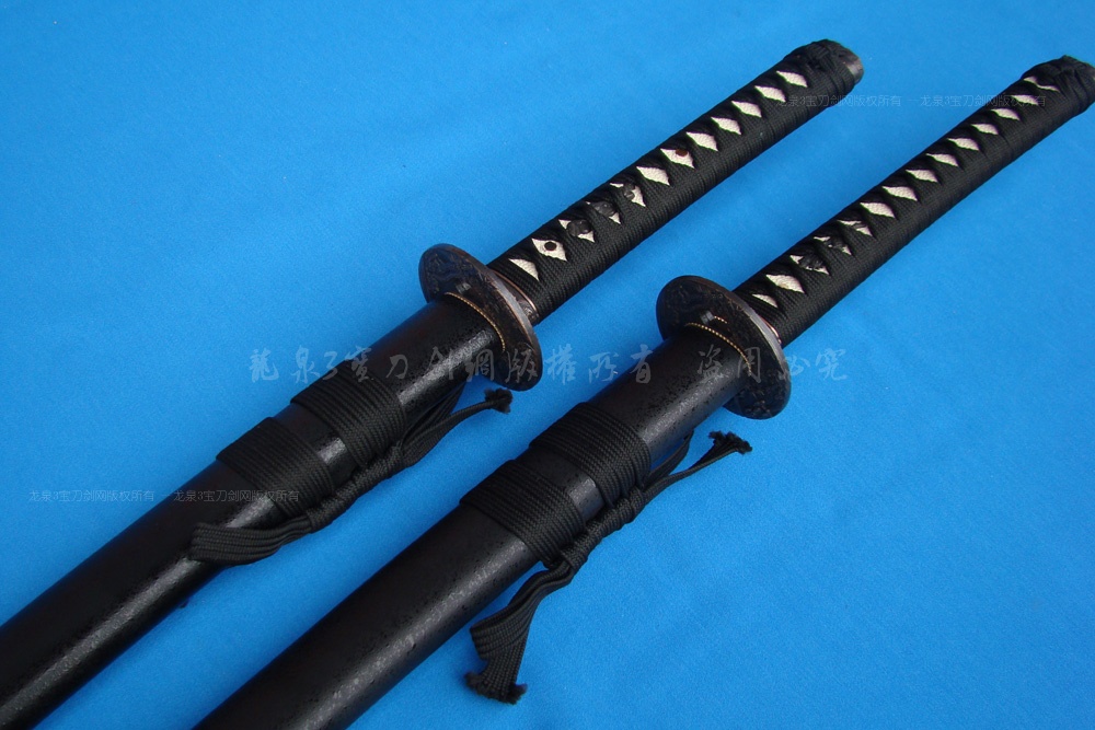 武士刀花纹钢套刀